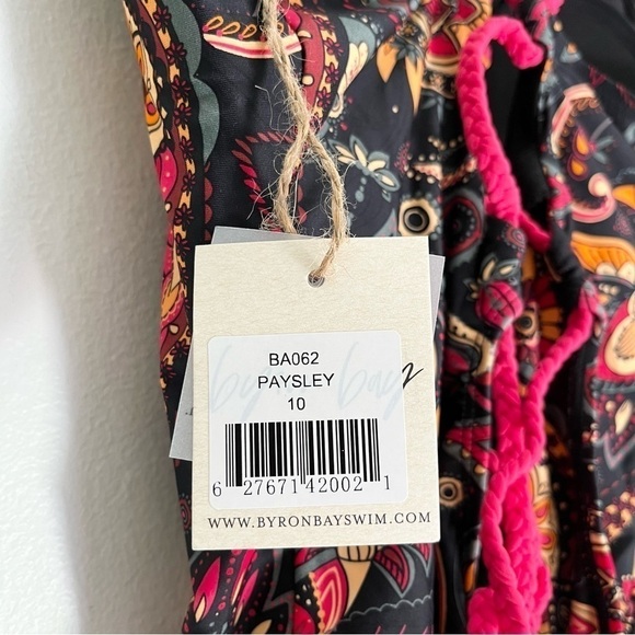 NWT Byron Bay Women's Taylor One Piece Swimsuit in Paisley Black Pink Size 10 - Picture 10 of 12